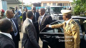 AU TERME D'UN PÉRIPLE DU PRESIDENT CENTRAFRICAIN QUI A DURÉ UNE SEMAINE, LE PRÉSIDENT RENTRE AU BERCAIL VIA DOUALA