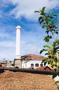 Minaret décapité par le séisme
