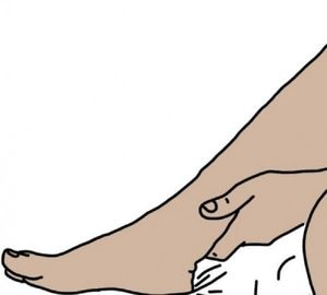 Il a mis ses pieds dans du vinaigre tous les soirs ... Ce fut le résultat est incroyable!