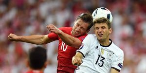 L'ALLEMAGNE MARQUE LE PAS
