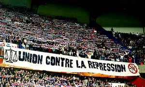 Article Le Monde : Et maintenant, une loi pour criminaliser les supporters