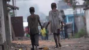Enfants de la rue : un danger pour tout le monde?