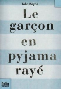 Le garçon en pyjama rayé