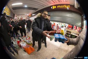 Arash Derambarsh AFP - PARIS MATCH