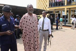 GHANA EXCLUSIF : UN IVOIRIEN ARRETE AVEC DE NOMBREUSES ARMES DE GUERRE