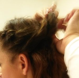 Chignon "headband"... sans headband