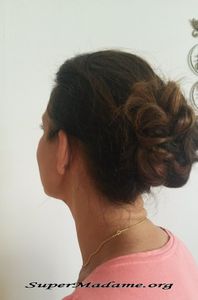 1 minute pour donner du volume à son chignon