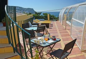 Répétition petit déjeuner en terrasse