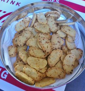 Biscuits apéritifs crème et oignons