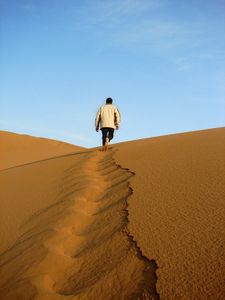 Vivre une retraite, faire désert.
