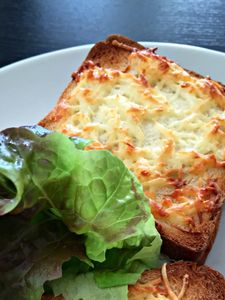 Croque-Monsieur chèvre et thon...