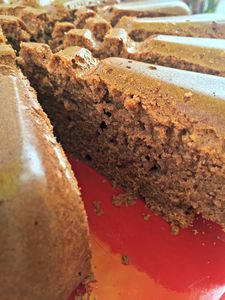 Gâteau au chocolat, amandes...Et Perrier !