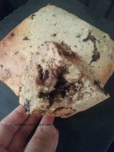Gâteau aux poires, noisettes et chocolat