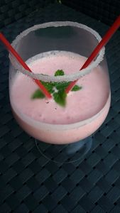Milk-shake fraise vanille à partager