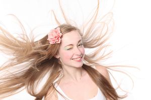 Du bicarbonate pour des cheveux en pleine forme