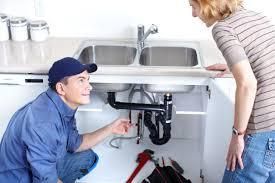 Hiring Credible Plumbers in the Town