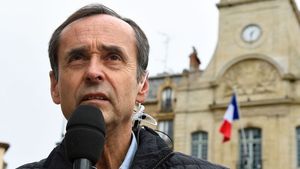 Robert Ménard : « La novlangue gouvernementale est un crachat sur la tombe des victimes ! »