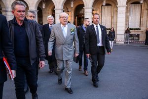 Législatives 2017 : Jean-Marie Le Pen espère soutenir 400 candidatures