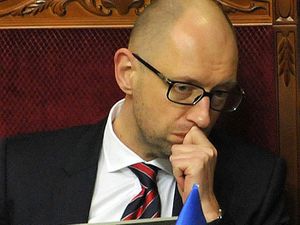 Russie, USA. Démission du Premier ministre ukrainien : placé par les États-Unis, déchu par le FMI