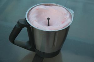 Mousse toute légère à la fraise