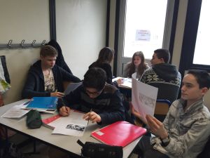 Nouvelle expérience pédagogique : le cours renversé !