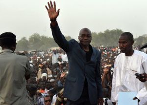 Saleh Kebzabo: Deby et la famille de sa femme règnent sur le Tchad
