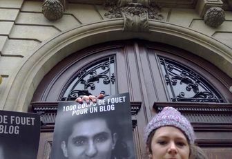 50 coups de fouet chaque semaine durant 20 semaines