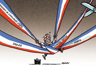Le problème n’est pas le cumul des mandats
