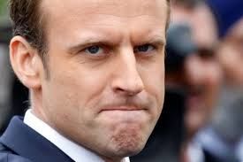 Les Républicains explosés, un FN exténué, un PS dépassé, le FI inexistant : le bonheur est si simple, en politique