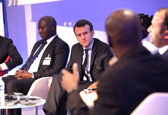 Adieu à la Françafrique : l’analyse de la politique africaine d'Emmanuel Macron par Nicolas Beau