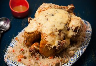 Poulet rôti à la harissa et au fromage