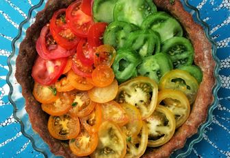 Tarte arc-en-ciel aux tomates