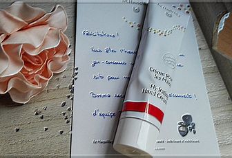 { Une crème pour les mains pour fêter leurs 50 ans.