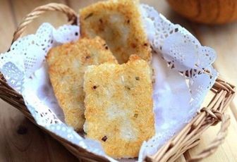 cách làm bánh gạo chiên hành siêu ngon, siêu dễ