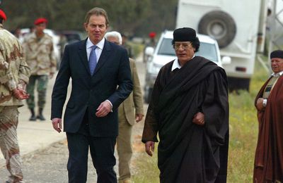 Deux conversations téléphoniques révèlent que Kadhafi avait averti Blair d'attaques islamistes en Europe (The Telegraph)
