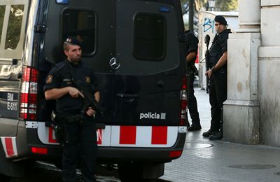 ALERTE : Un véhicule des auteurs présumés des attaques en Catalogne se trouverait en France
