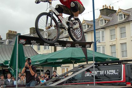 Animal Bike Tour: Martyn Ashton & Blake Samson