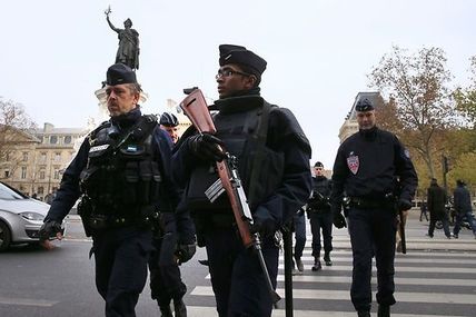 Un État d'urgence pour orienter les esprits ailleurs