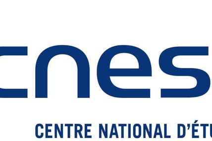 Le CNES, l'Agence Spatiale Française, met à la une sur ses écrans de communication interne l'ouvrage "EMBARQUEMENT POUR MARS - 20 défis à relever", un livre préfacé par l'astronaute Thomas Pesquet (ancien Ingénieur du CNES), et qui compte Elisa Cliquet-Moreno du CNES / DLA parmi ses auteurs.