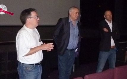 Succès de la soirée ciné-débat sur l'Espace du 6 août dernier aux Cinoches de Ris-Orangis pour le journaliste Jean-François Pellerin au centre sur la photo lors du débat à l'occasion des 45 ans d'Apollo 11