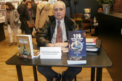 Succès pour la dédicace du dernier livre de Jean-François PELLERIN au Salon du Livre de Paris le 21 mars 2015