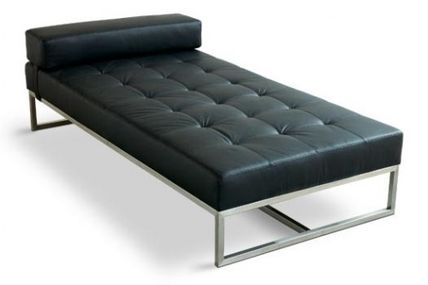 Ways To Incorporate Daybeds In Your Decor