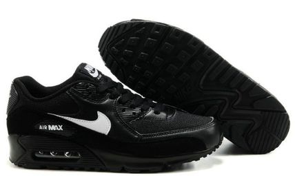 Invest in Barato Nike Sin costo del precio de funcionar tres o más En la web