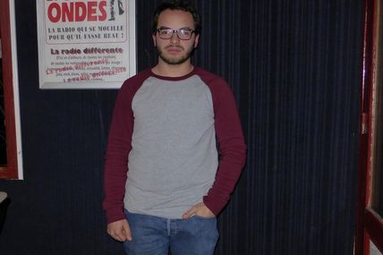 Un étudiant sahraoui, Abdelbari MUSTAFA, est en train d’être expulsé du territoire français.