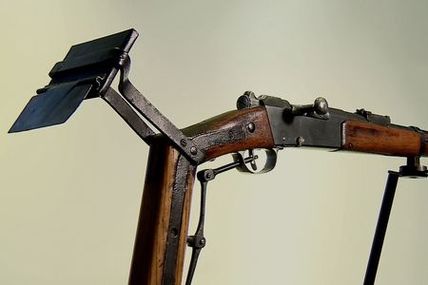 Un fusil bien étrange !