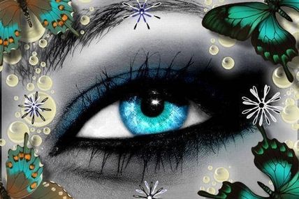 Des papillons dans les yeux
