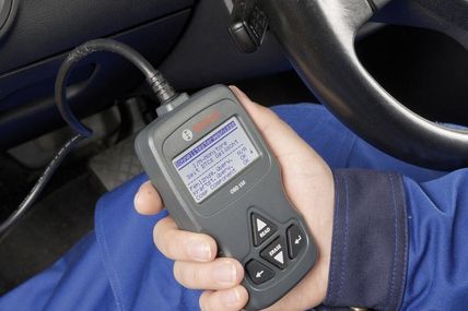 Appareil de diagnostic rapide et universel Bosch OBD 150