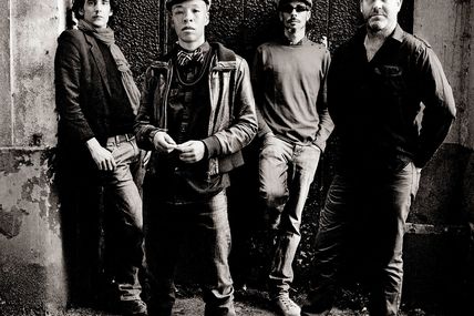 St.Lô, insondable groupe à découvrir sur Room 415