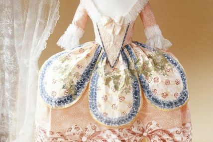 Robes en papier d’Isabelle de Borchgrave