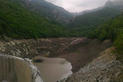 L'eau ressource naturelle devenue l’enjeu d’un marché juteux